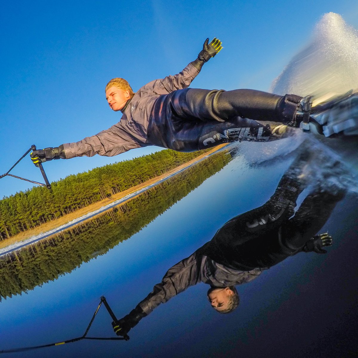 skitrav's tweet image. Is this my best reflection shot ever? Conditions were on point this afternoon. @GoPro @HOSports #gopro #hoskis