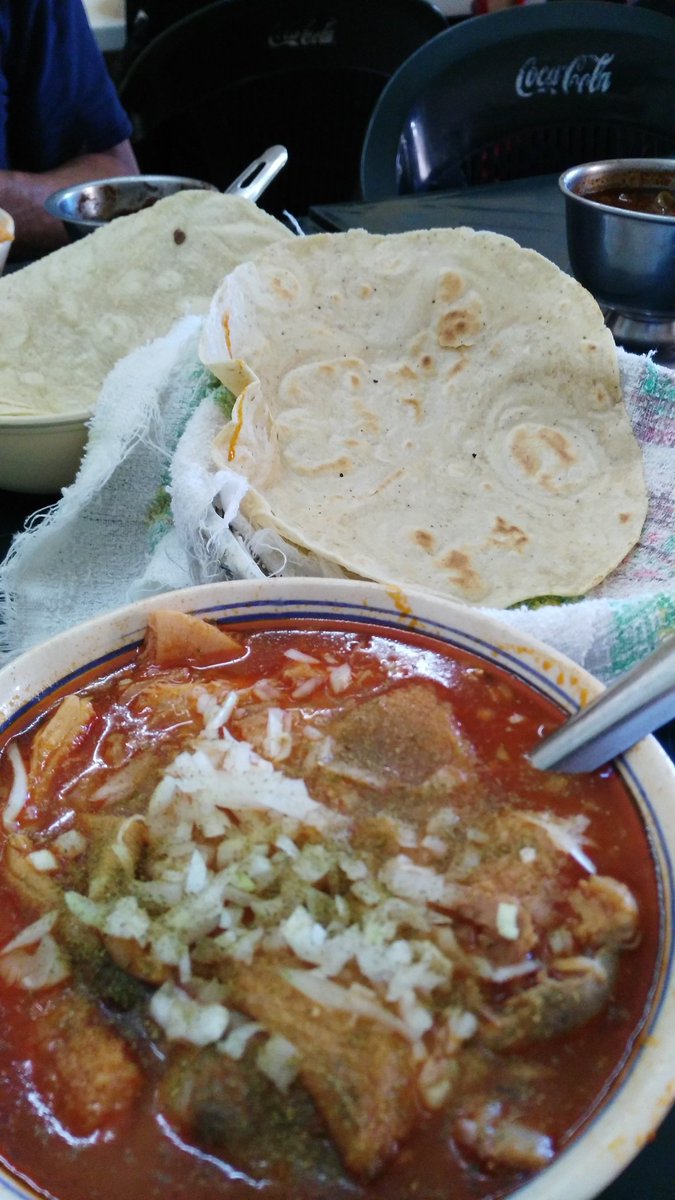 RoPahecor's tweet image. #DeVago #Ando en la #Guerrero en la pancita de #ElCuñado