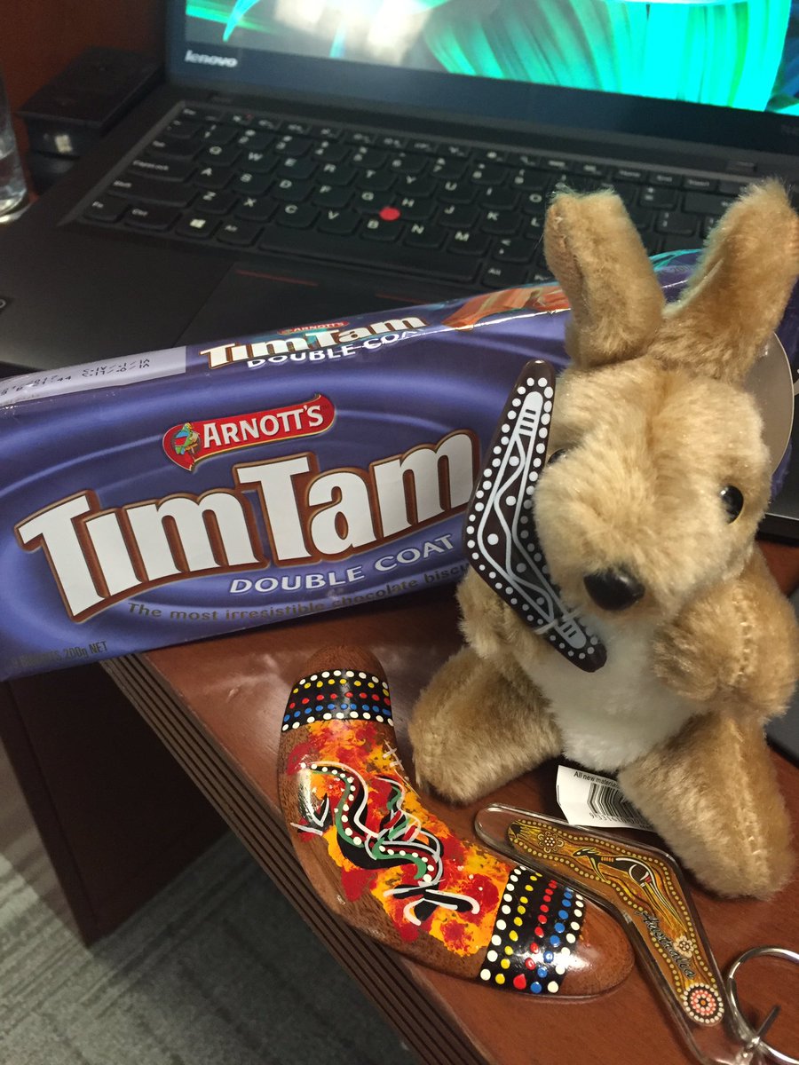 markaldas's tweet photo. Thanks for the gifts from Australia, @Ryanli18116 ! #GlobalIntern https://t.co/eTFLUEJmZr