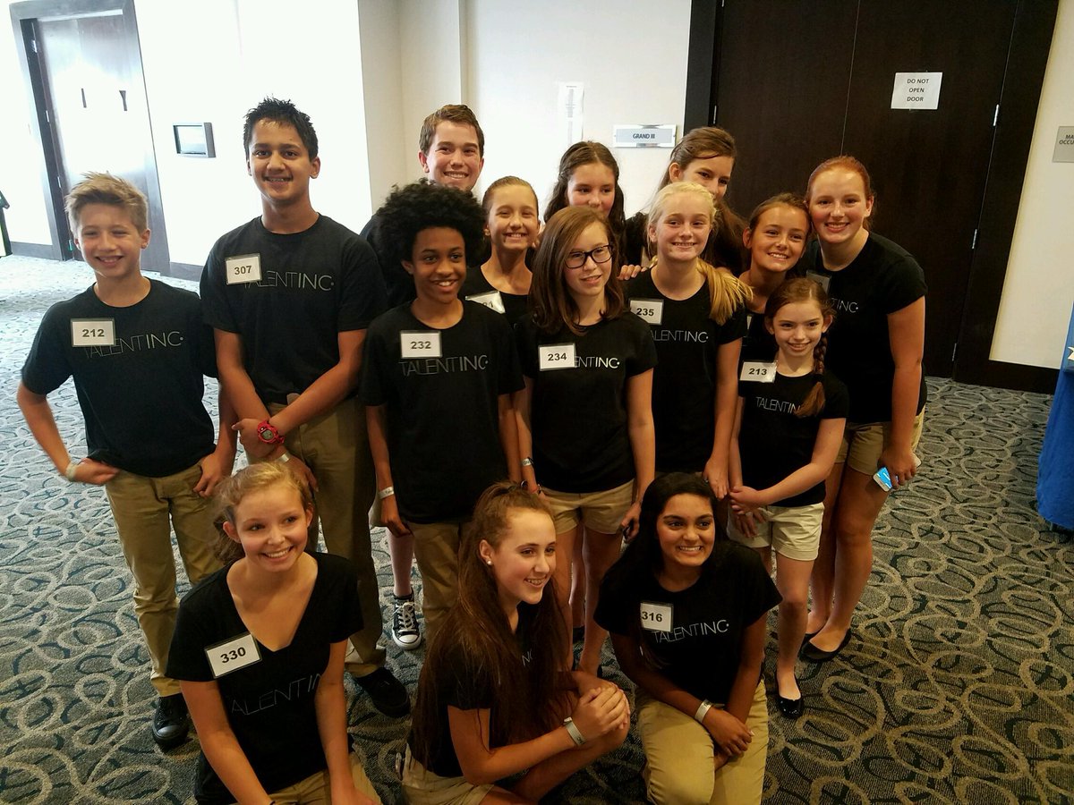 ActingOutStudio's tweet photo. #Talent for days: @TalentInc2001 and #Acting Out Studio!!
#talentincaugust2016 #actor #ncactor https://t.co/rfO5lXYizZ