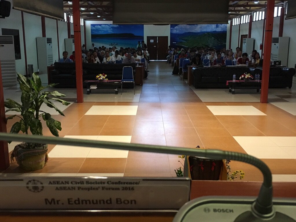 edmundbon's tweet photo. Spoke at #ASEANPF @AseanPF plenary about #AICHR &amp; to promote use of #AHRD. Good qns from CSOs @ASEAN process. https://t.co/5Y28rlspKc