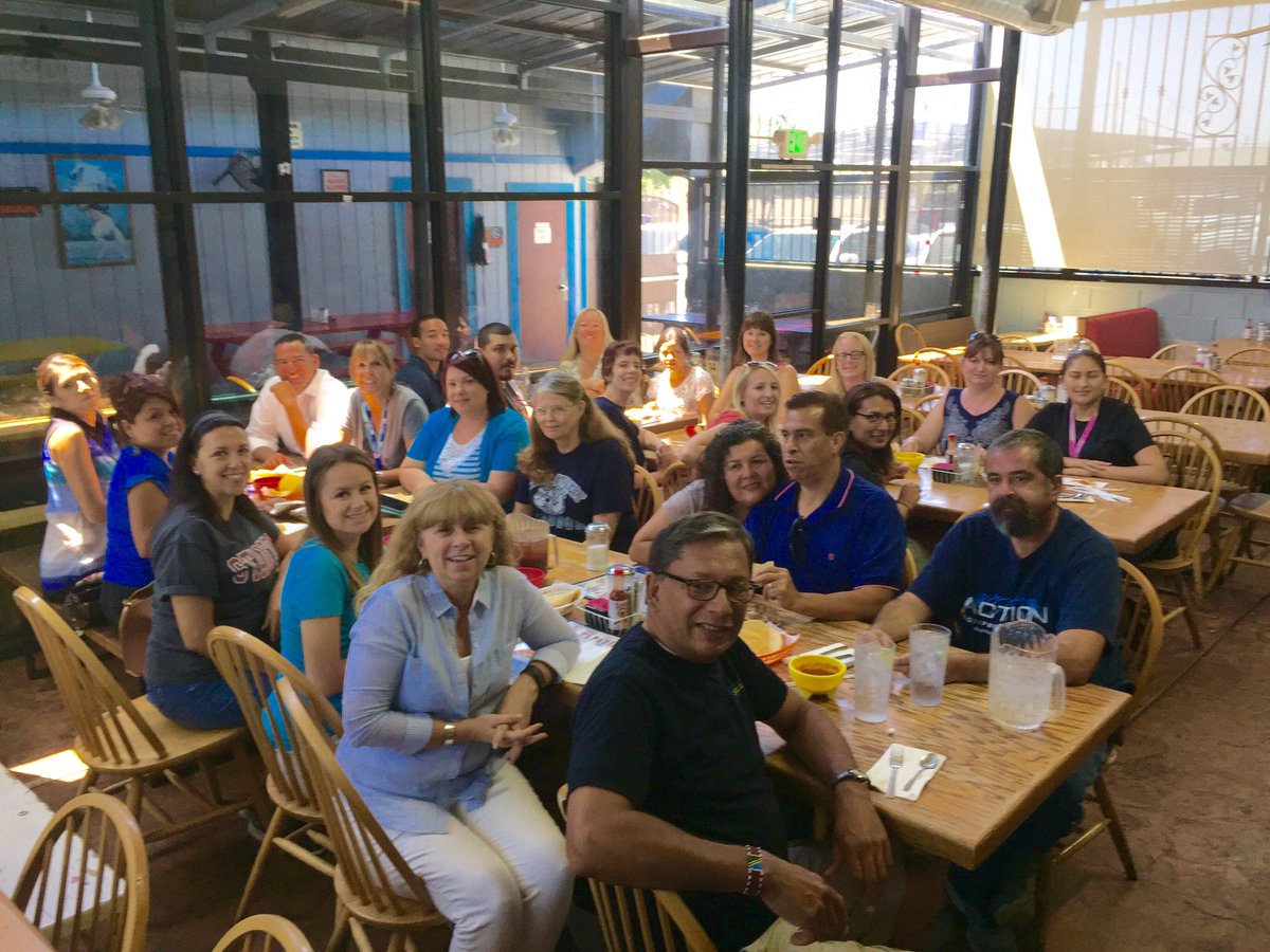 shirlkling's tweet photo. First day back with Olive Street family...so good to be back home! #olivepride #schoolfamily https://t.co/yqEr4Zg5lc