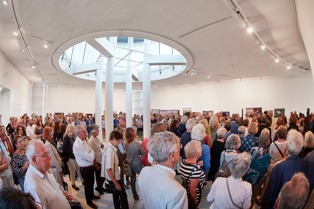 museumhilversum's tweet image. De tentoonstelling 'Ontmoetingen Langs de Yangtze', is geopend! Welkom!