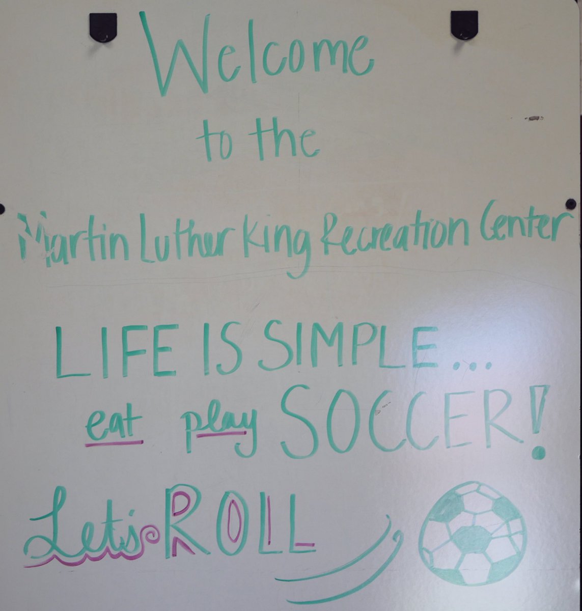soccerstreets's tweet photo. Let's roll, @ATLParksandRec! ⚽️

Good luck to everyone competing in the Atlanta Youth Futsal playoffs! https://t.co/ODdpmavAiD