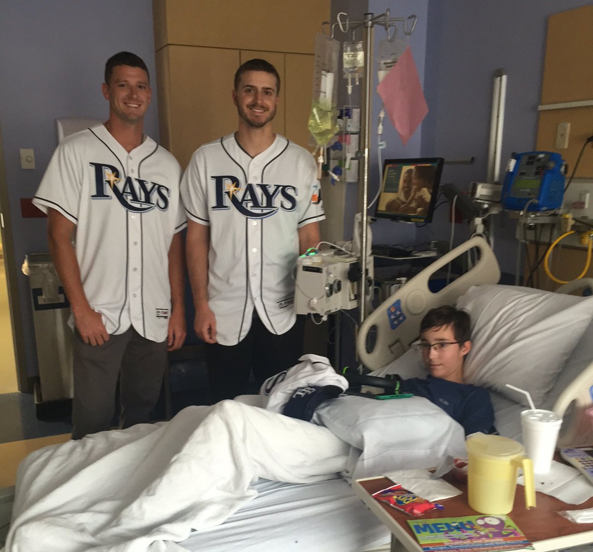 RaysBaseball's tweet image. .@JakeOdorizzi &amp;amp; @SmylyD visited Safety Harbor Middle School student Jackson Lemon at @allchildrens today. #RaysUp