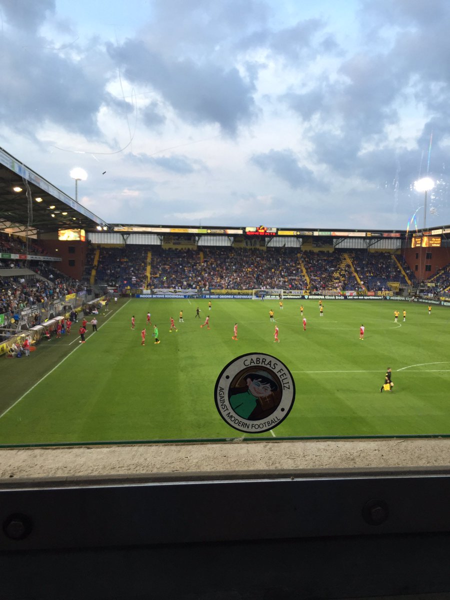 MarvinFR93's tweet photo. nac - Jong FC Utrecht @CabrasFeliz @AwaydaysNL #awaydays https://t.co/545x4ped1y