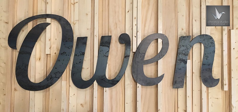 chromastudioart's tweet photo. #FirstLookFriday! Stained wood background & heat treated letters. Completed project reveal Monday!! #metalmonogram https://t.co/EzaYRANCoG