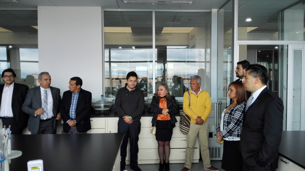 DLIA_CAR's tweet photo. Nueva sede Centro de Investigación Ambiental de @CAR_Cundi innova en tecnología @AlejandroMottaM @MinAmbienteCo https://t.co/Rk0NXNr3J3