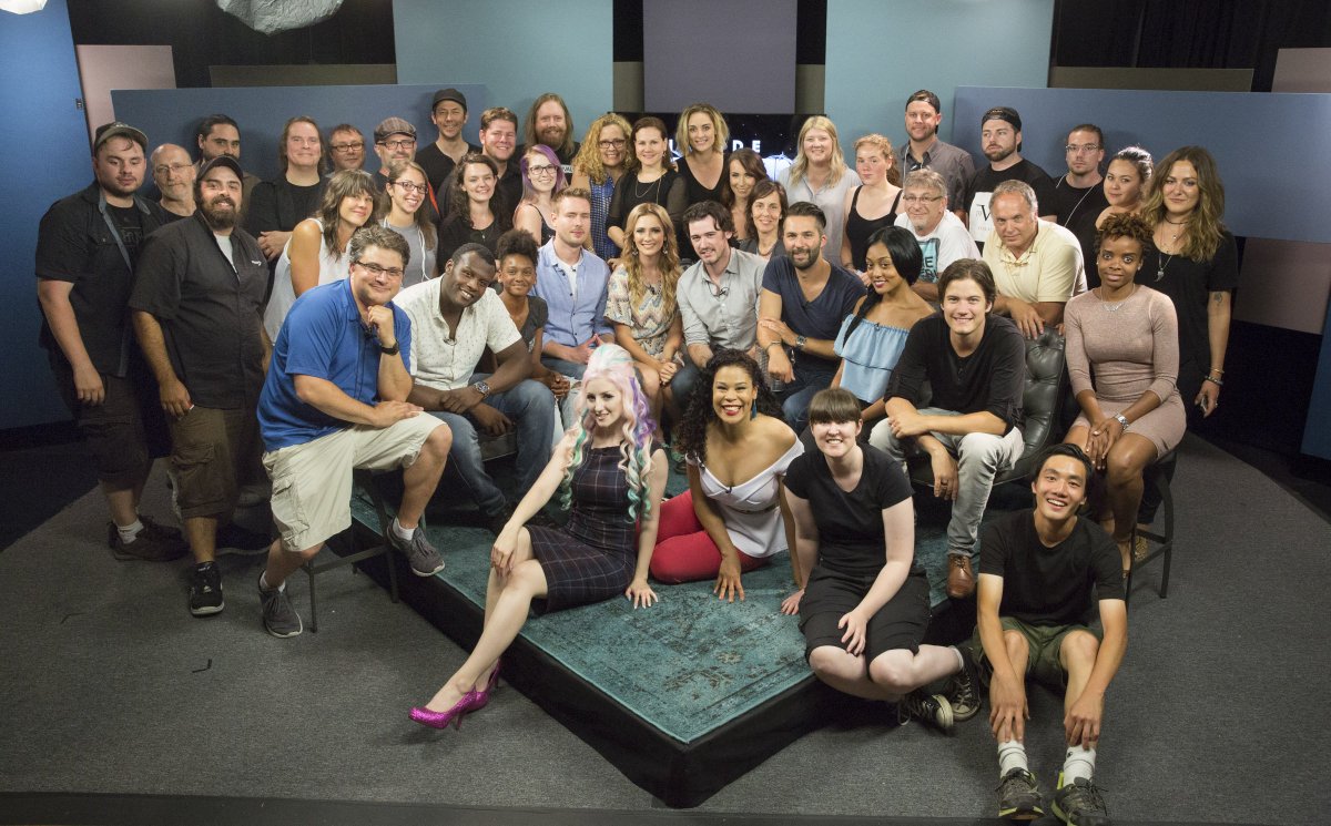 innovatebyday's tweet photo. #FBF our AMAZING crew on #InsideBetween! Watch the After Show at https://t.co/D0Y5Wdo7wt! #ClientLove #BetweenSeries https://t.co/GACeHnXt77