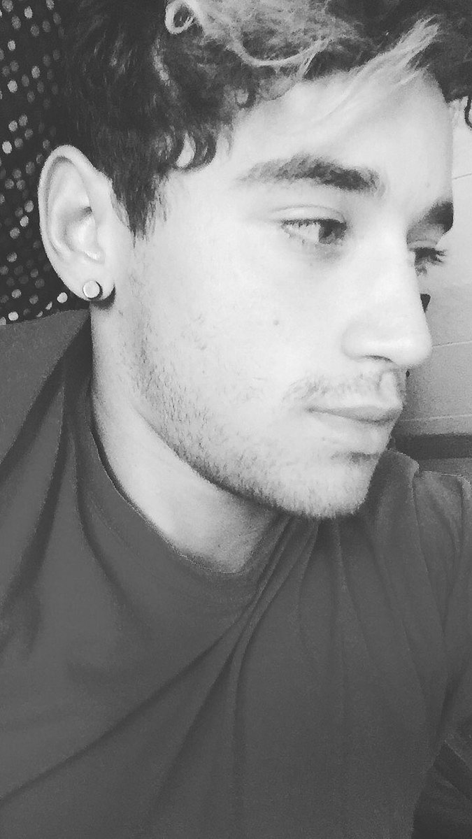 luke_brooks's tweet photo. this old school 1D sesh has me feeling empty https://t.co/IPGZUHNkby