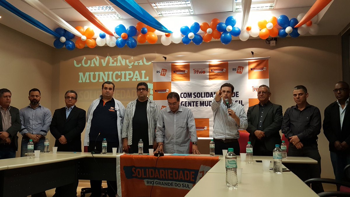 ClaudioJanta's tweet photo. Nosso futuro prefeito @mauricioptbrs saúda os nossos candidatos e reforça o elo que nos une: cuidar das pessoas! https://t.co/Set7SaVSDg