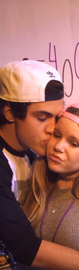 jartitsuh's tweet photo. can't wait for ethan to show off his kissing skills 😍😍😍😍 https://t.co/3fvm2tQwvG