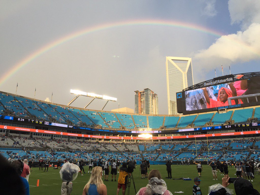 CpIkT8YWEAAjhBY.jpg:large