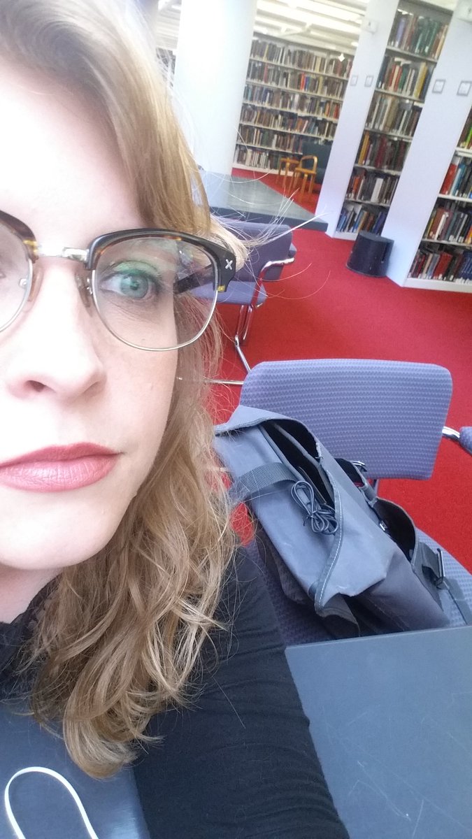 iAmMarshallNotU's tweet photo. Love working in the quiet @HarvardGSD library. #boooooooooks #productivityyyyyyy https://t.co/G05wqzRYCT