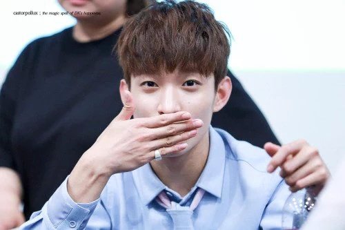dksvnt's tweet photo. @WA_lalice97 nih https://t.co/ZPMJBZXfJr