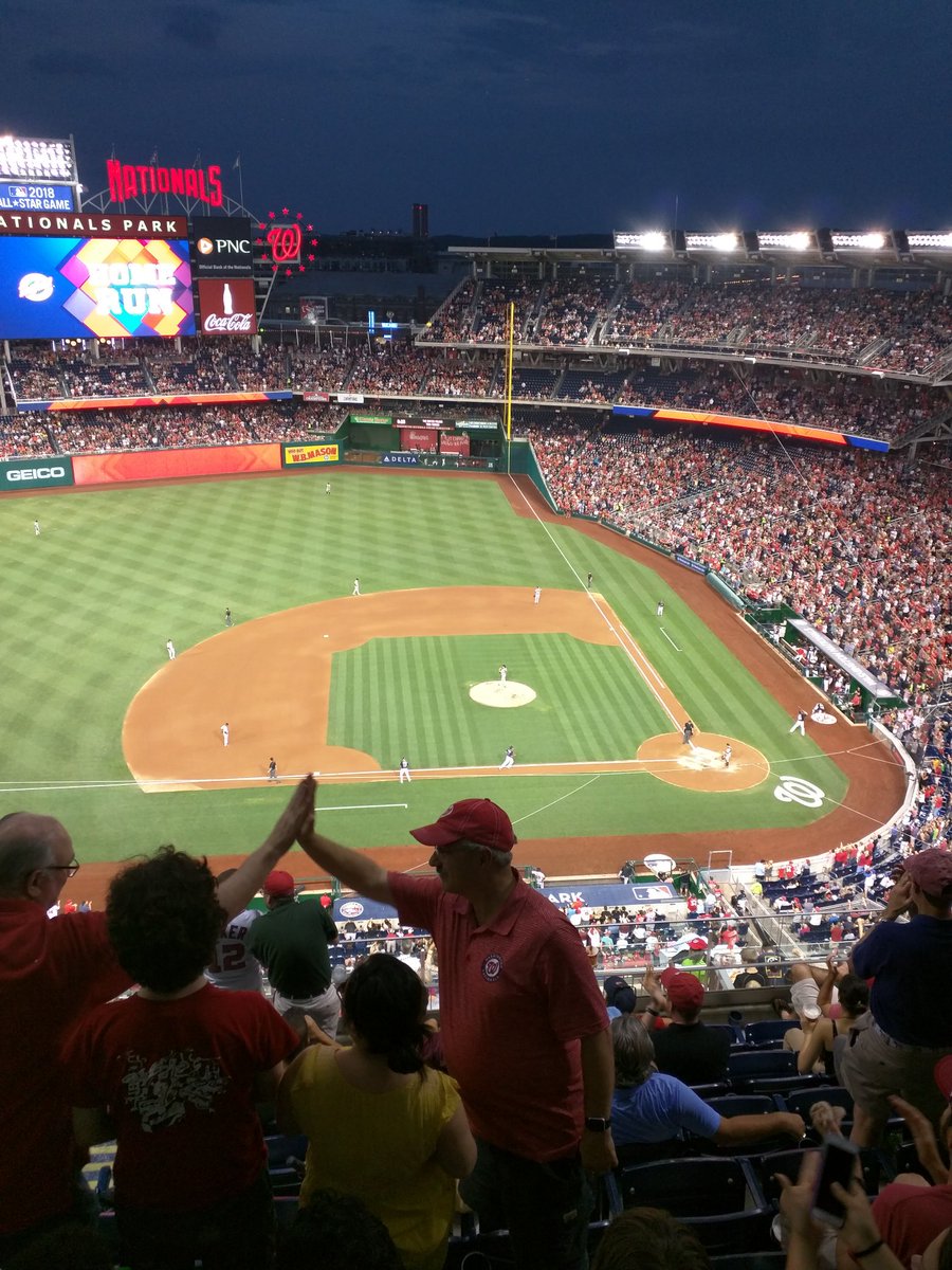 morskie29's tweet photo. #ClearTheBridge! @treavturner fires a single shot and sinks @LibbyJ1853's joy. https://t.co/qz8fLt2mUj