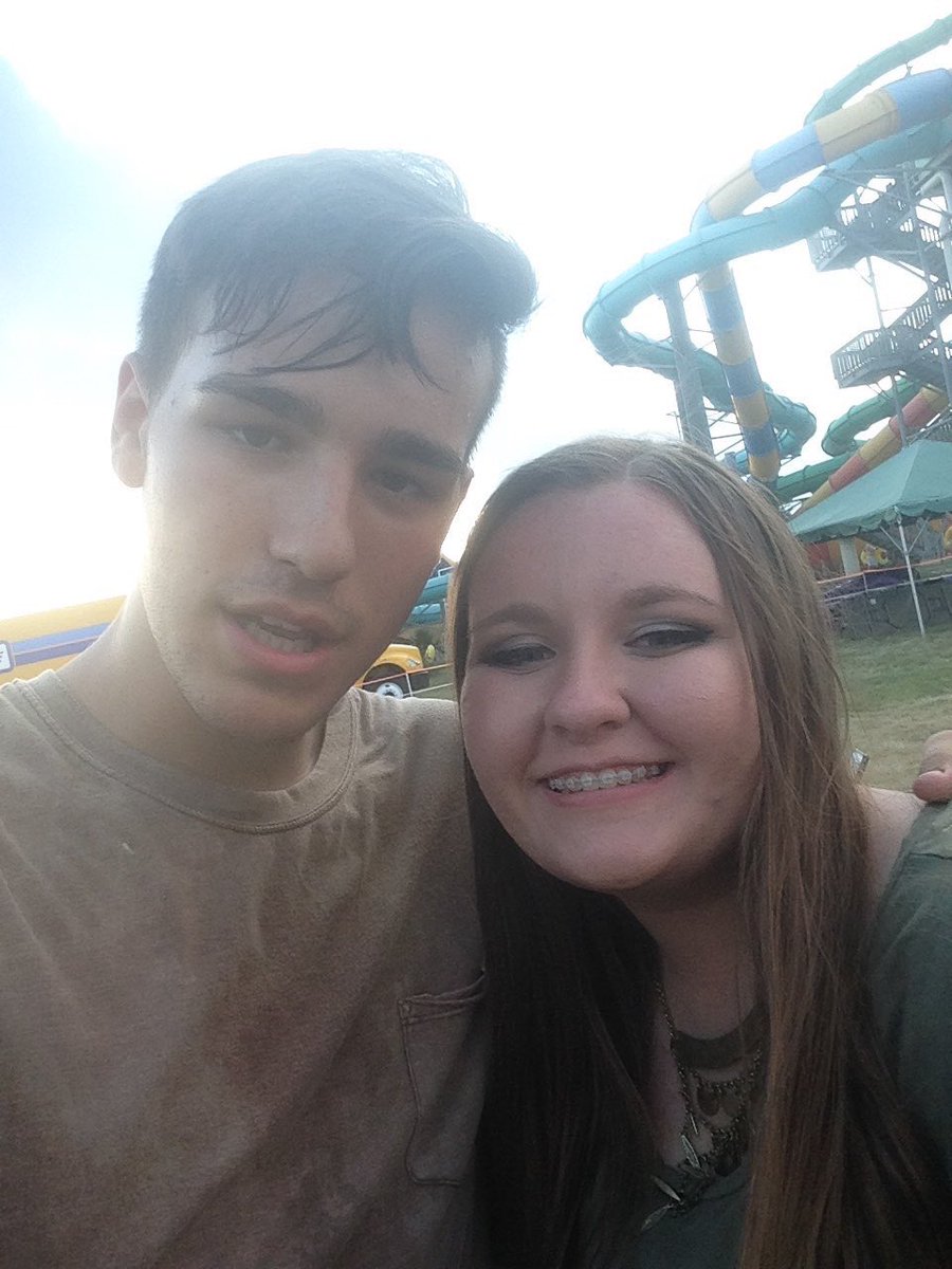 JacobBeaOnline's tweet photo. Jacob with @gsmitty500 today https://t.co/gpRmW5qC2S