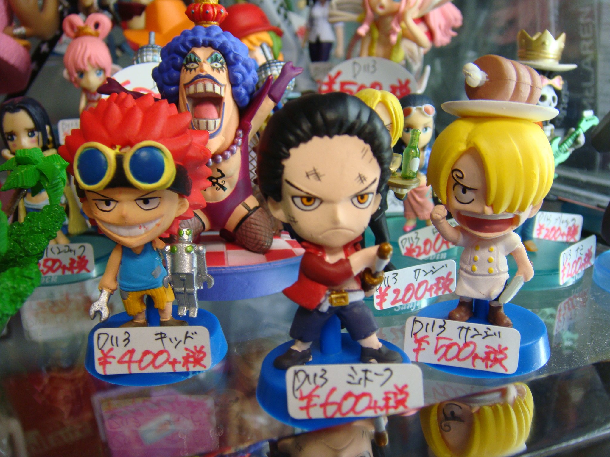 レンタルショーケース Cubestyle En Twitter A173case入荷 ワンピース アニキャラヒーローズ 幼少期編 ロー クザン ミホーク サンジ キッド ログボックス ルフィ ジンベエ イワンコフ