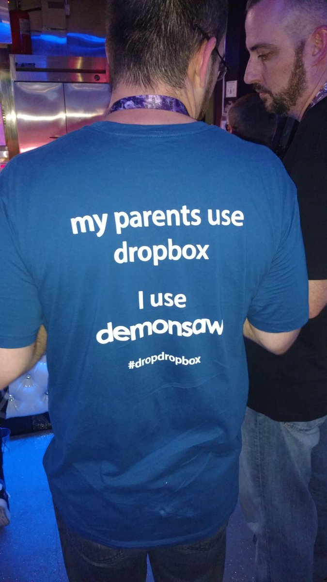 scottibo's tweet image. Hanging out @XenoGirl #DemonSaw @demonsaw #DefCon24