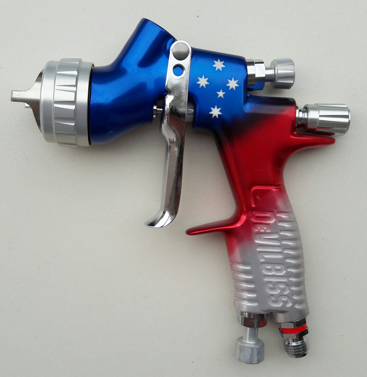 BSCTeknik's tweet photo. Devilbiss GTI Pro Lite limited edition "5 Stars" #spraygun (featuring the Australian flag) https://t.co/yAyYvLPzIr
