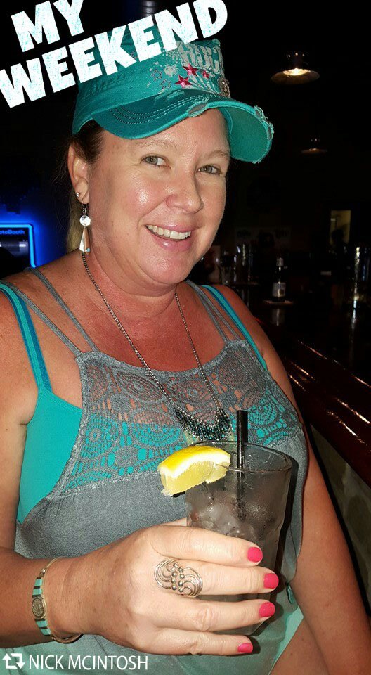 bootjackbar's tweet photo. Cheers to Friday, y'all! #TGIF #Cheers #BootJackBar https://t.co/uoBG5HmGKr