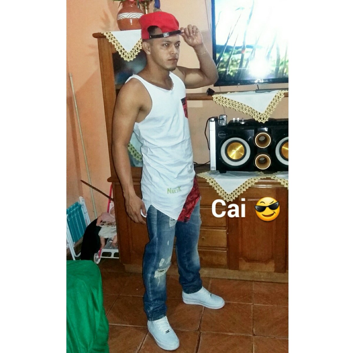 cicinhoc13's tweet photo. Tudo bem, eu vou deixar pra lá 
Mas é hora de recomeçar 🎶
#morma https://t.co/hkKnbmTO3g