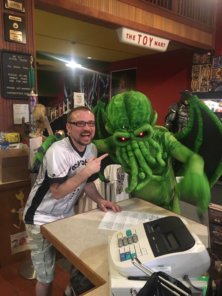 KokomoToys's tweet photo. @warpotoys #Cthulhu #legendsofcthulhu #warpotoys #kokomotoys #ffkokomo https://t.co/Q5gQwIOIQ0
