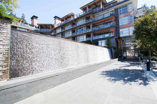 jamesmgoodwin's tweet photo. One week and 3 new exciting listings! Check them out at https://t.co/dN7Dssavy3 #VanRE #realestate #YVR #Vancouver https://t.co/0cQ9EZIZ6x
