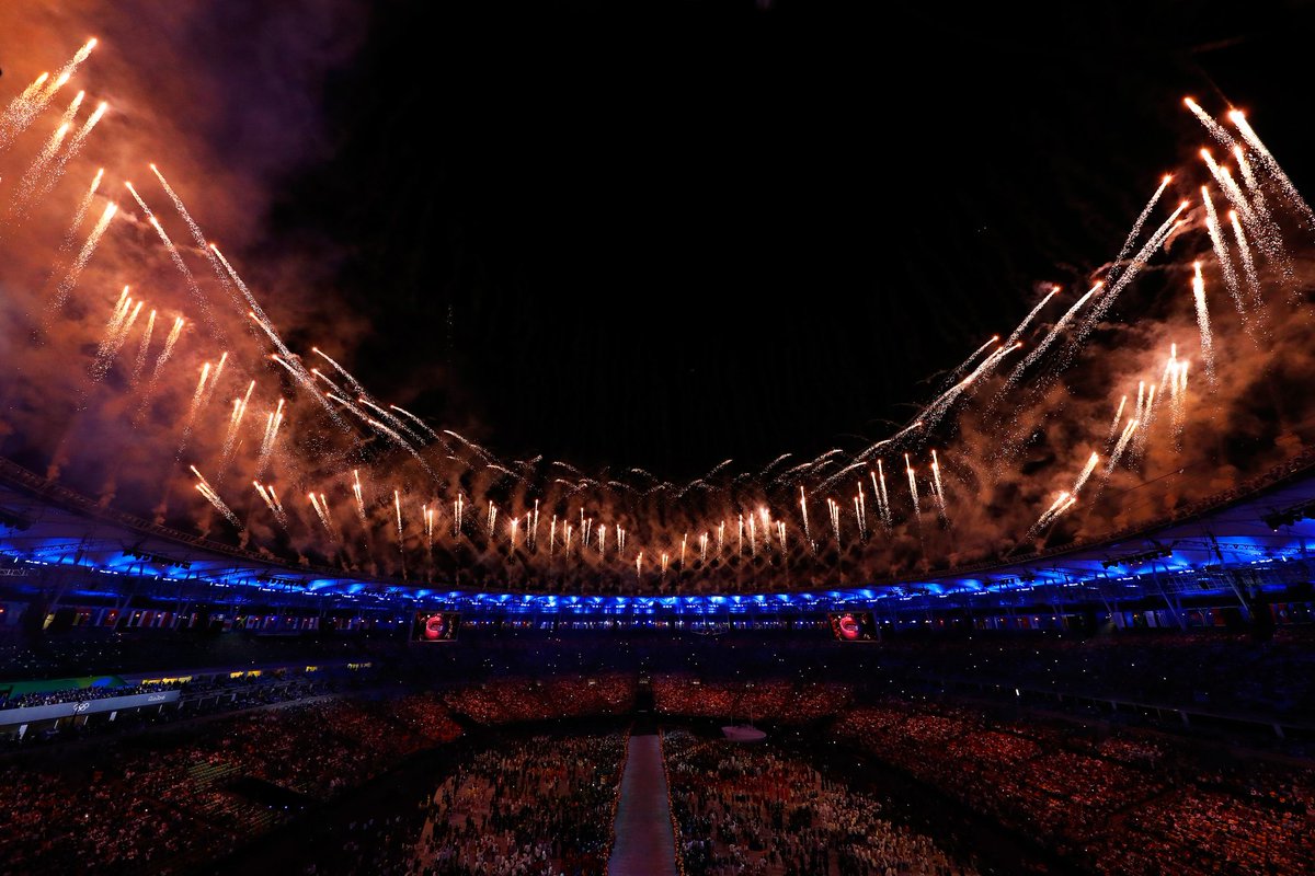 CGTNOfficial's tweet photo. Brazil's acting President Michel Temer declares #Rio2016 officially open #RioTime https://t.co/Iab2A35DGP