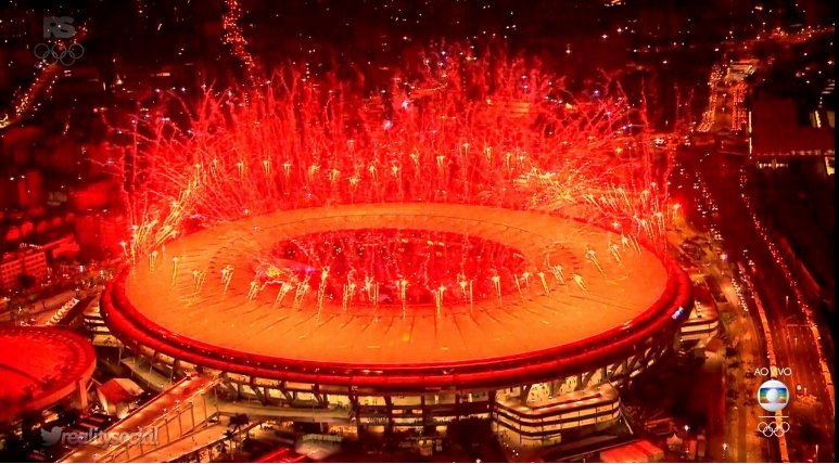 ProfessorDum's tweet photo. Eu adoro magia! #CerimoniaDeAbertura https://t.co/dr8wFPAe0a