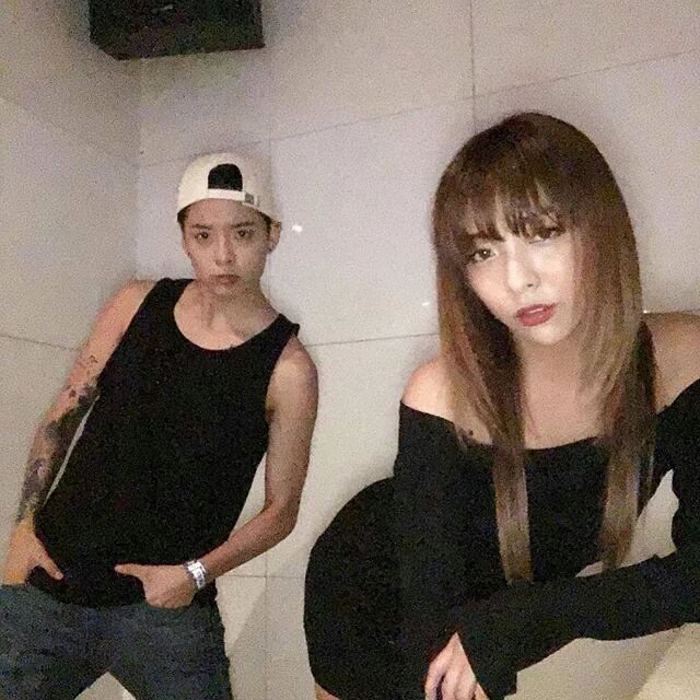 ambroliu's tweet photo. 160806 Amber in Luna Instagram Update : In BUSAN! 지금 놀러오세요! #clubgrid https://t.co/1RwM3tFqSK