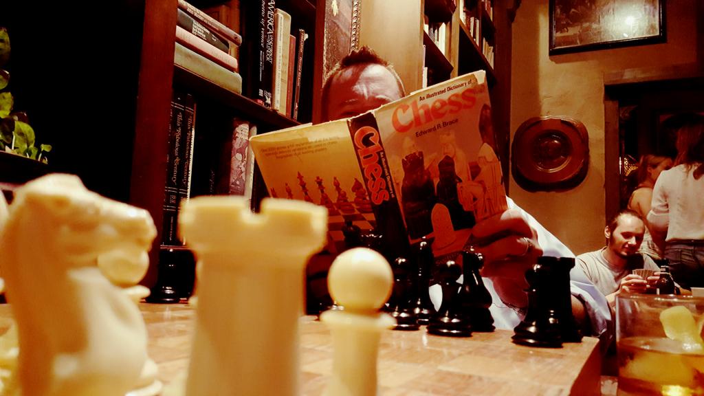 s_sshiflet's tweet photo. Chess master. https://t.co/4yWkb4Dw1X