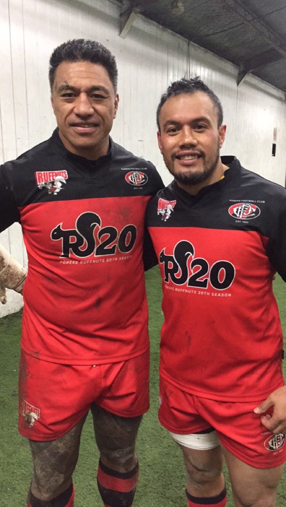 EvanBelford's tweet photo. Great to play for the @PonekeRuffnuts again today and also with my uso @Bullsrhino8 #YouBelong #HurricanesLoyal https://t.co/elXvuxzKvw