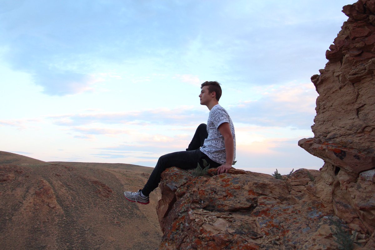 ReedDeming's tweet photo. today we climbed the rocky mountains. https://t.co/vWyg09Nq8D