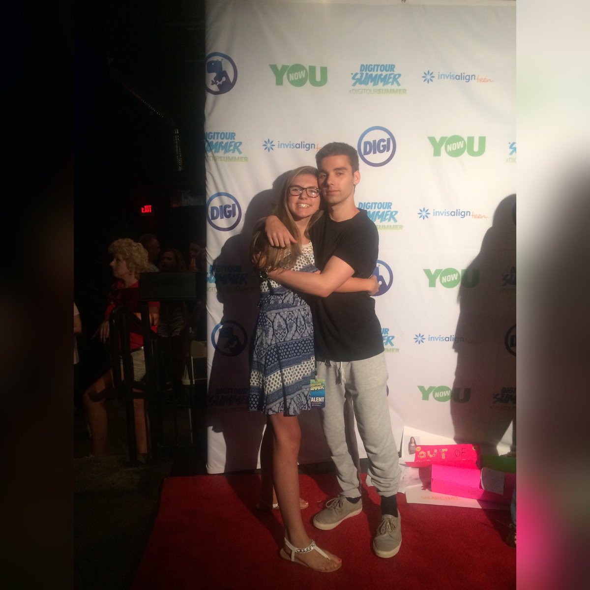 blessyounash's tweet photo. it was nice seeing you today!! ps your performance was great :)))) @TheDyllanMurray https://t.co/vvmlFvJAUo