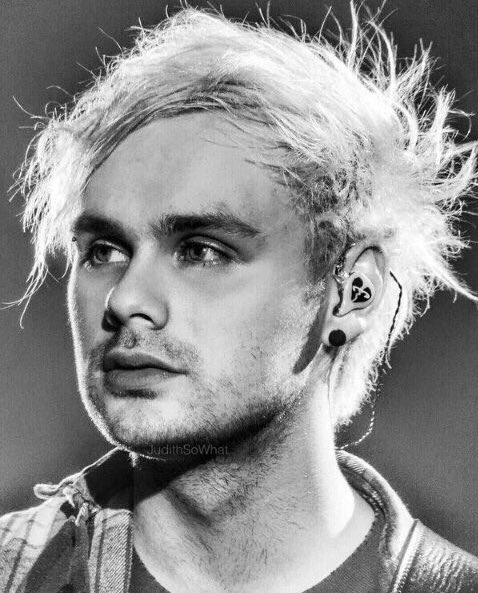 offguardmgc's tweet image. 