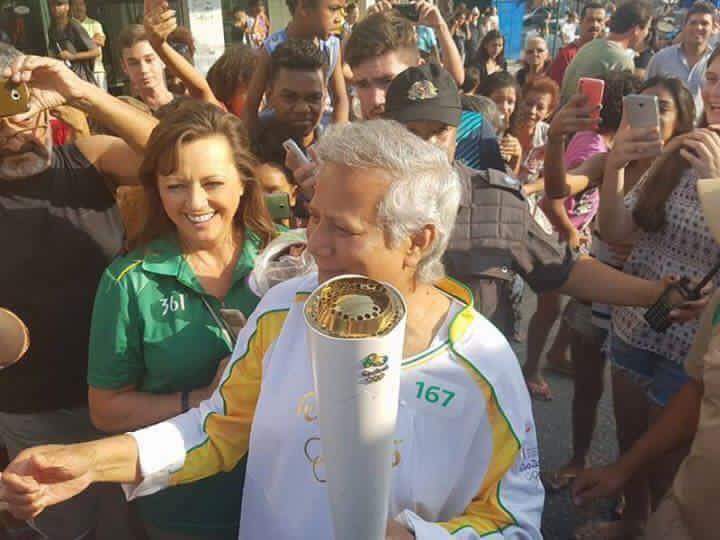 ferdousi3055's tweet photo. Proud to be #Bangladeshi
Respect to Dr. #MuhammadYounus https://t.co/ax6BfMBlZ1