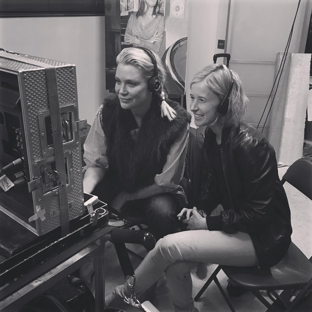 Hanny_Nanny's tweet photo. 📷 @Laurie_Holden: On location filming The Time of Their Lives. #totlfilm #producingteam - #LaurieHolden https://t.co/LLDIZfF4M2