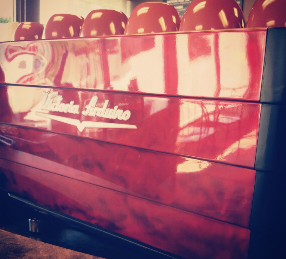 FreeburnAndrew's tweet image. Thanks @Mmm_Cherry_Hill for the great espresso custom #whiteeagle #VA358 @victoriaarduino @ECM_Espresso