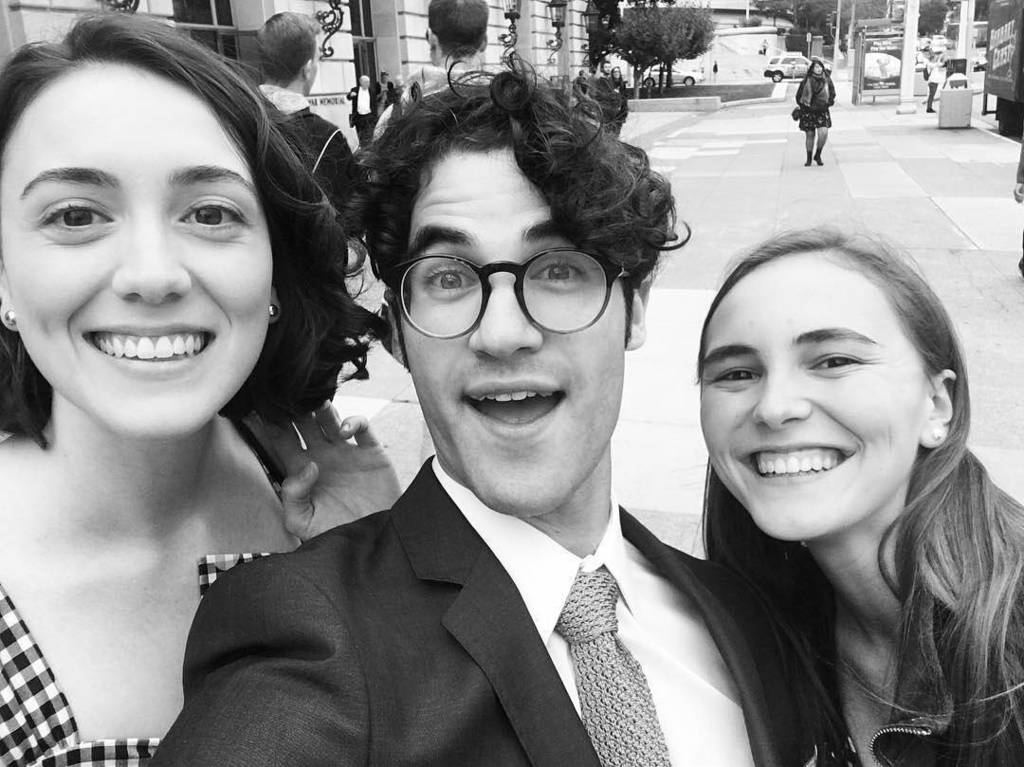 DarrenArmy's tweet photo. #Repost elizabethdeluna
We're with her #clinton2016 🇺🇸
Thanks for being the best #darrenc… https://t.co/HAX8aZKy85 https://t.co/NNakTsVmKS