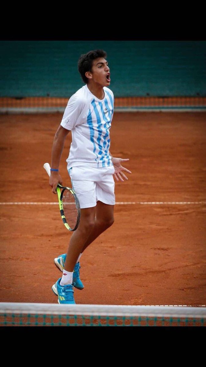jburruchaga's tweet photo. Orgullosos de vos campeon,Roman.Toda la familia te felicita.Campeones del mundo,SUB 14🎾.Vamos argentina. https://t.co/rsSHUYOfqw