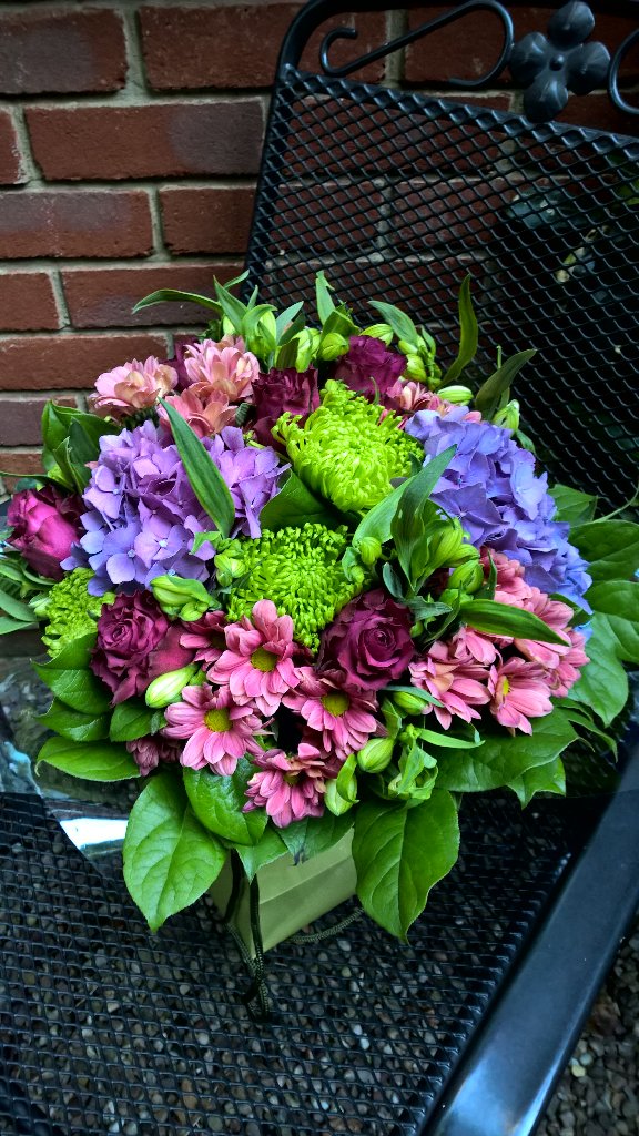 #Saturday early morning order finished a #bouquet  full if fresh and vibrant #flowers  love these colours