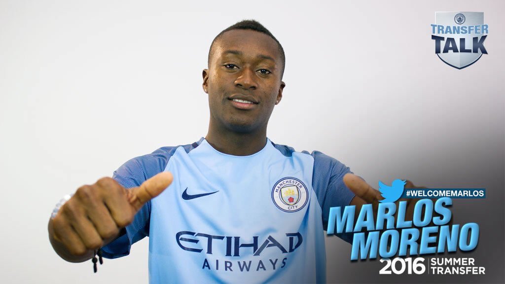 Marlos Moreno signs.... CpKUyQKWIAA_T3i