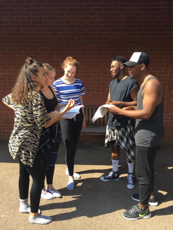 thisistotalmk's tweet photo. REVIEW: @mkt_stage_exp @MKTheatre with #Fame The Musical @GeorginaLButler checked in: https://t.co/aOtFtAPDzC https://t.co/pMVTZcF2EO