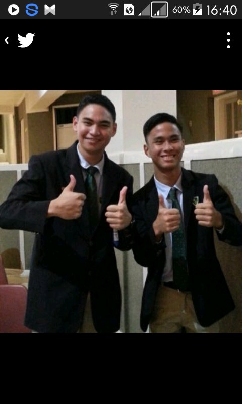 ePAULsiPAUL's tweet photo. "pare kumusta LT?"
Me: π
Unts: π
Negative π x Negative π= Positive ππ
#HighSchoolLife #Lega16 #Nigga https://t.co/0FEQNV1Z6L