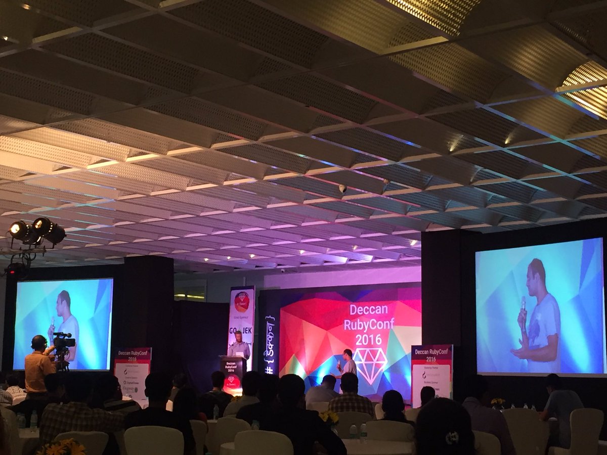 pramod_shinde's tweet image. @pat says open source is passion @gautamrege says we have a platform for passion #codecuriosity #DeccanRubyConf