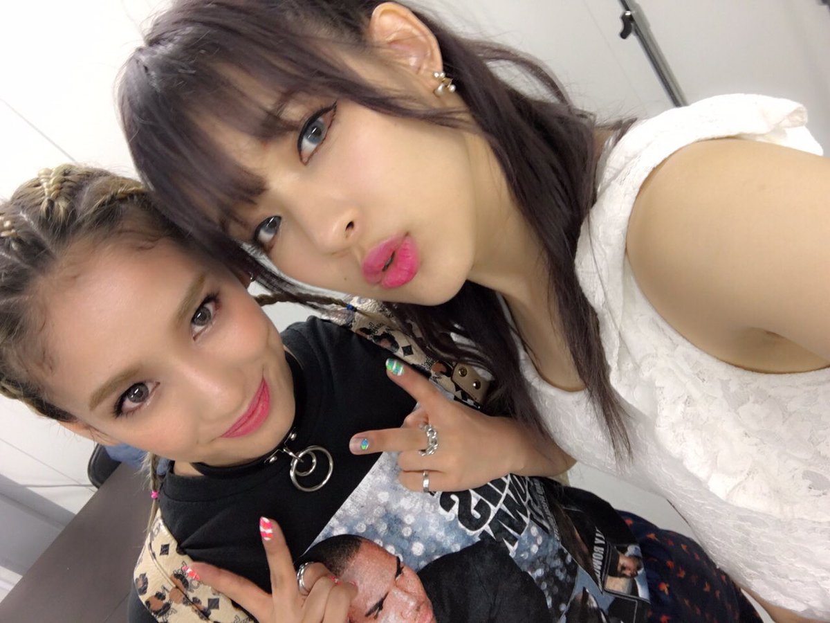Beginning_Happi's tweet photo. PKCZ×HiGH&amp;LOW PREMIUM LIVE SHOW出演させて頂きました✨
Happinessとしても参加でき嬉しかったです🍀

#Egirls
#Happiness
#PKCZ 

Happiness MIYUU https://t.co/wfm7Wzymzn