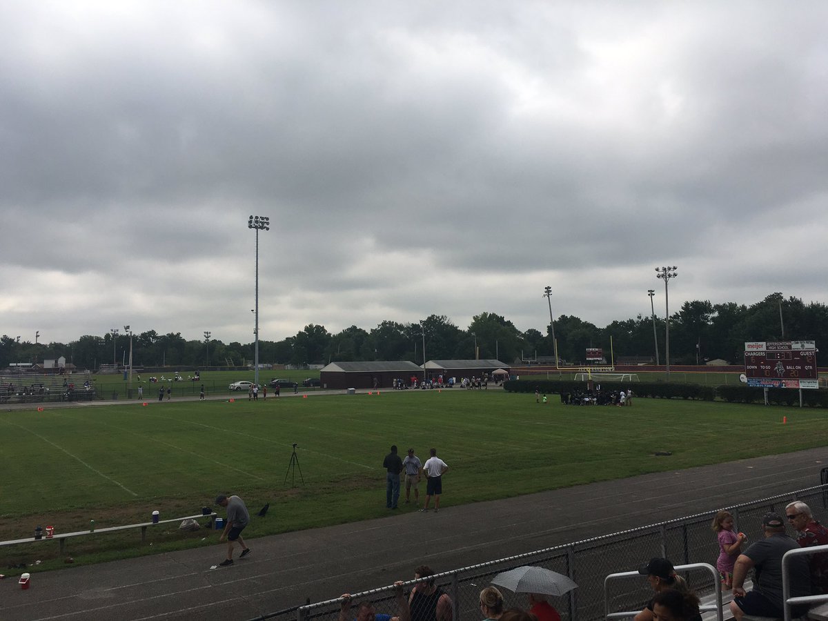 EEWarriorsFB's tweet photo. Halftime of EEW Seniors vs Shively Seminoles in LYFL Preseason "Pigskin Preview" Scrimmage.  Shively leads 12-6 https://t.co/JjXuaeB1yC