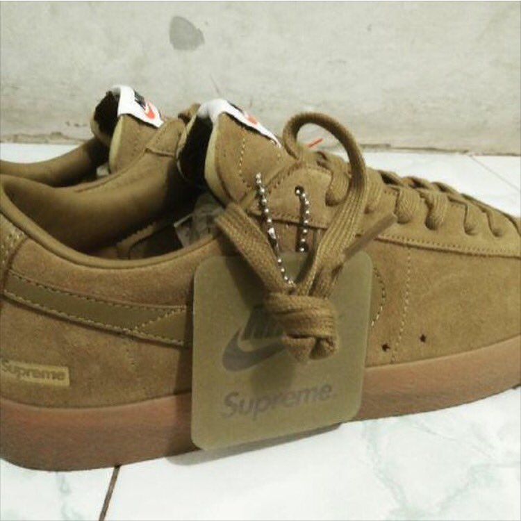 olive green nike blazers