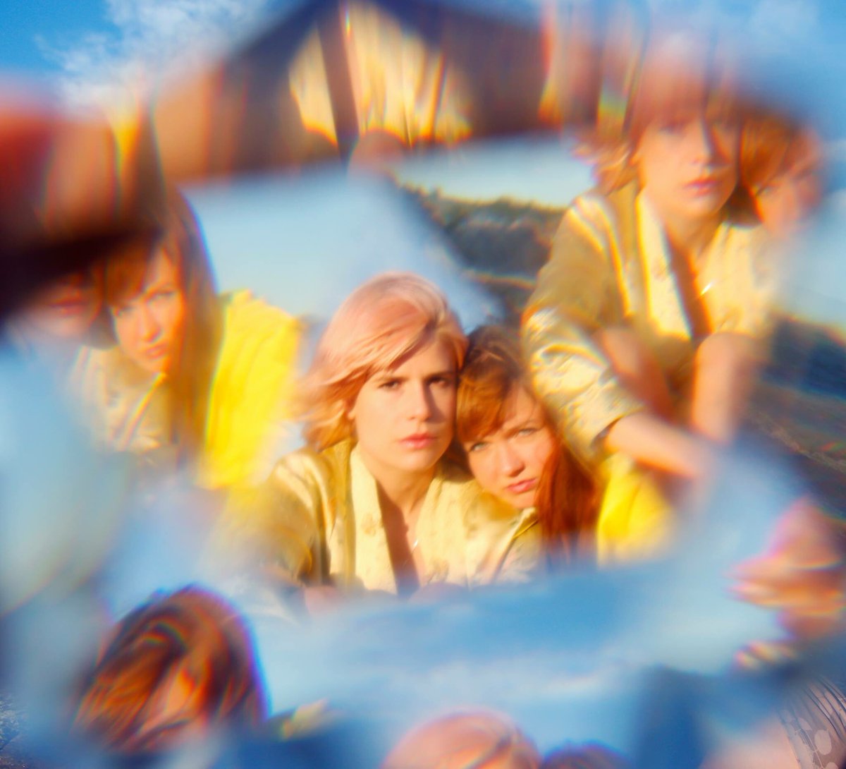 STOCKHOLM WE'RE PLAYING THE 17/8 <a href="/tradgarden/">TRÄDGÅRDEN</a> SUPPORTING LAAKSO 🦄 COME HANG AND DRINK SHOTS WITH US 😏